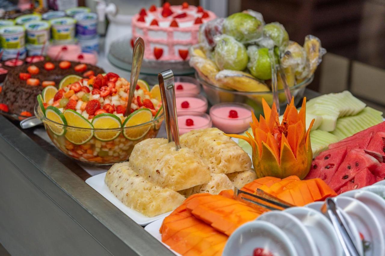 Hotel Brisa Suites Pajucara Maceió エクステリア 写真