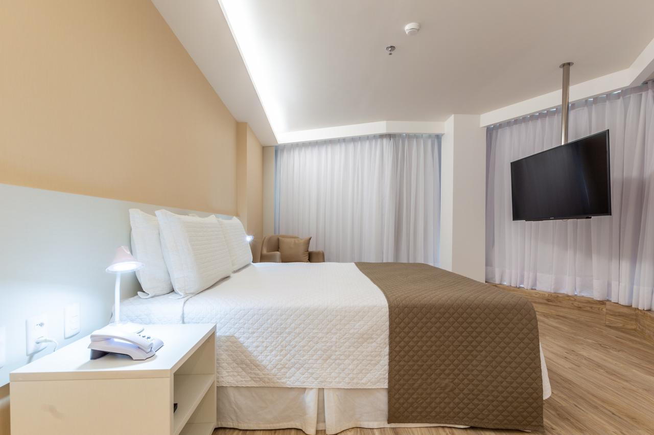 Hotel Brisa Suites Pajucara Maceió エクステリア 写真